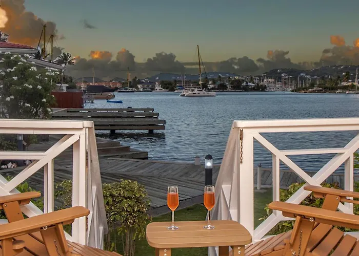 The Harbour #6 - 2 Bedrooms In Rodney Bay Townhouse